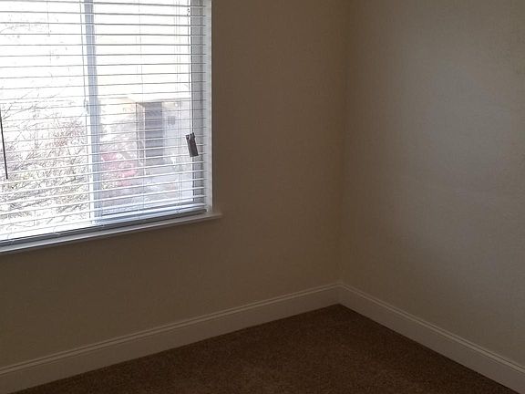 2nd image of 1514 C St APT A