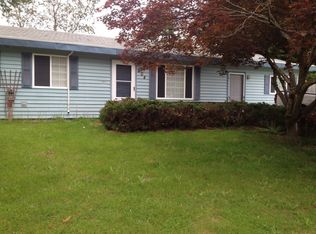604 Normandy Dr, Bremerton, WA 98310