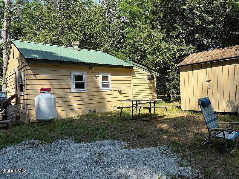 2nd image of 53 Shingle Shanty Way