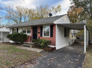 416 Lanark Rd, Saint Louis, MO 63137