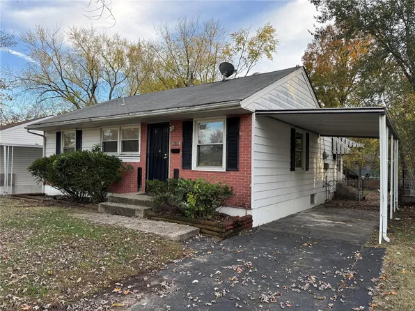 416 Lanark Rd, Saint Louis, MO 63137