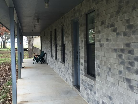 2nd image of 110 Lorine Ln
