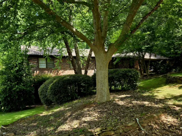 759 Riverhill Dr, Athens, GA 30606