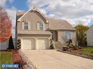 18 Derby Dr, Glassboro, NJ 08028