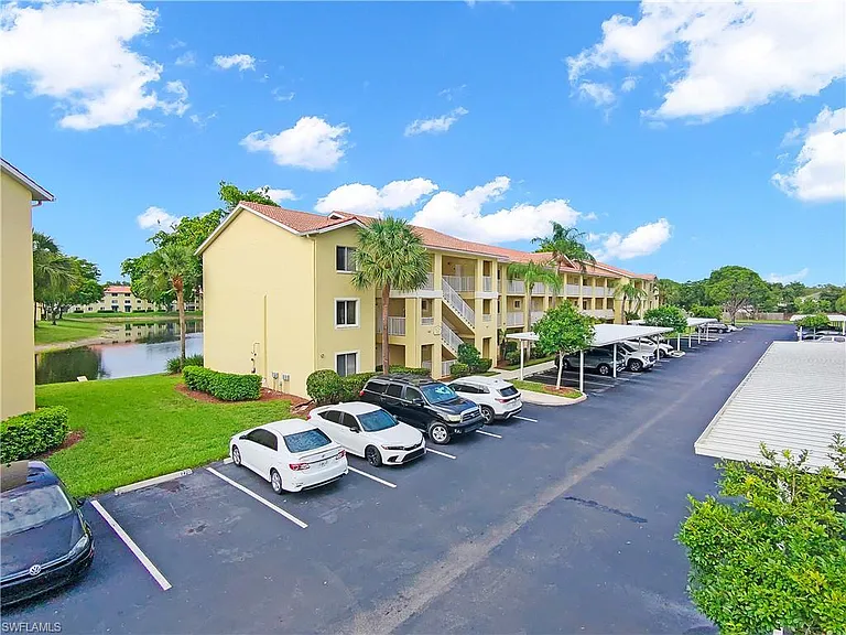 8274 Key Royal Cir #1033 — Photo 34
