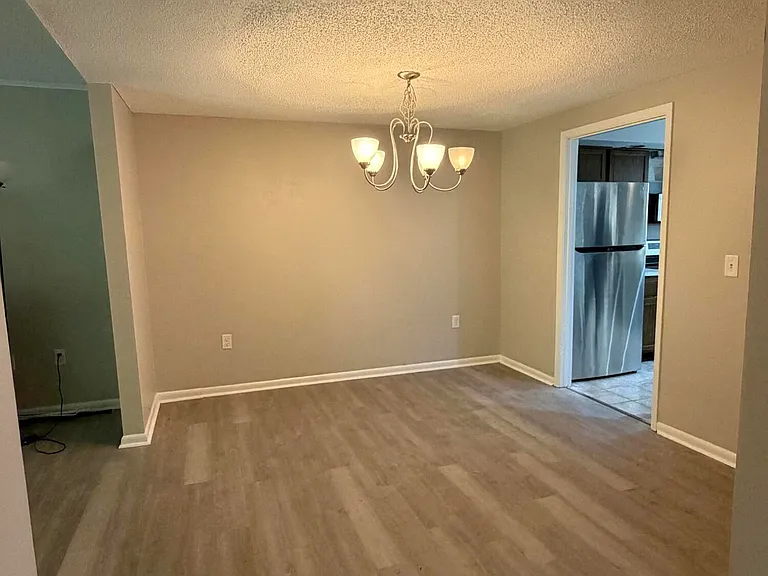 396 Regency Wood Dr #17 — Photo 9