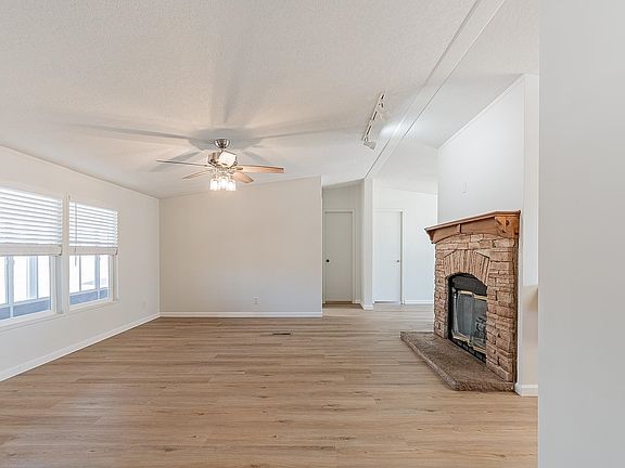 4th image of 14369 E 50th St