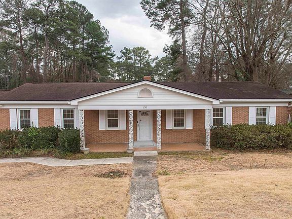 2nd image of 250 Chartwell Rd