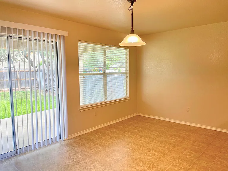 6031 Kensinger Pass — Photo 6