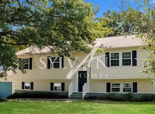 221 Stamport Cir, Irmo, SC 29063