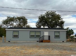 727 River Ave, Yerington, NV 89447