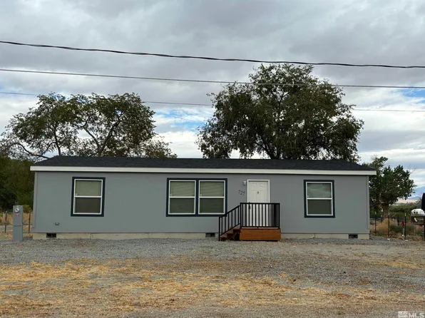 727 River Ave, Yerington, NV 89447