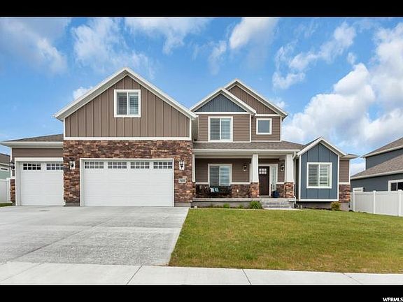 3rd image of 7408 W Hall Crossing Dr