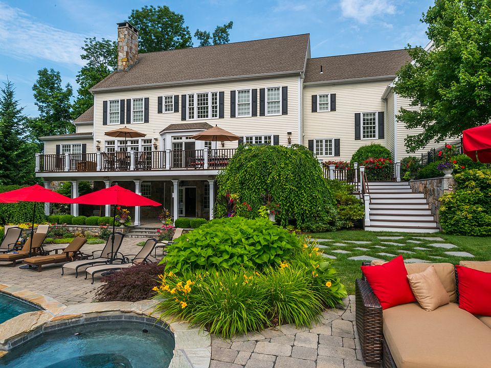29 Far Hills Dr, Avon, CT 06001 Zillow