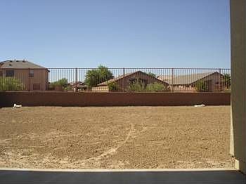 3rd image of 928 W Busa Dr