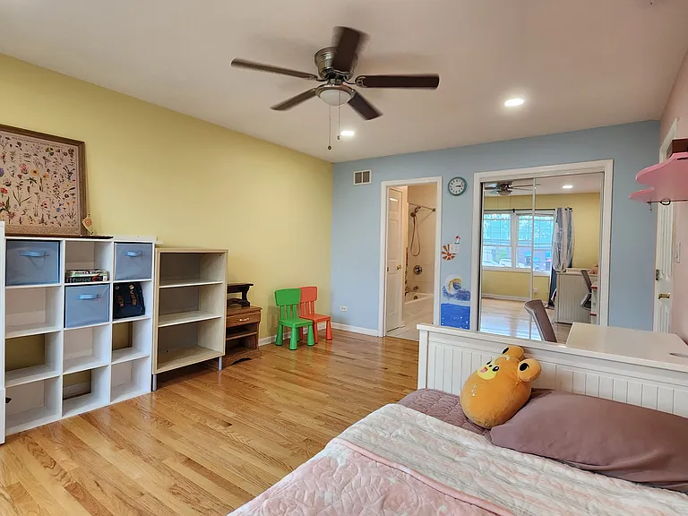 1807 Monroe Ct — Photo 11