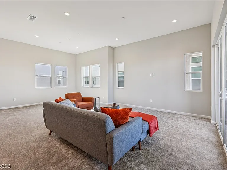 3338 Esker Ridge Ave — Photo 10