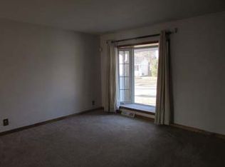 6235 Valley Stream Rd, Toledo, OH 43615