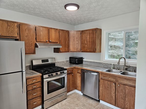 387 Sohi Ln APT 1