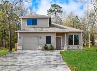 14947 Crockett Rd, Willis, TX 77378