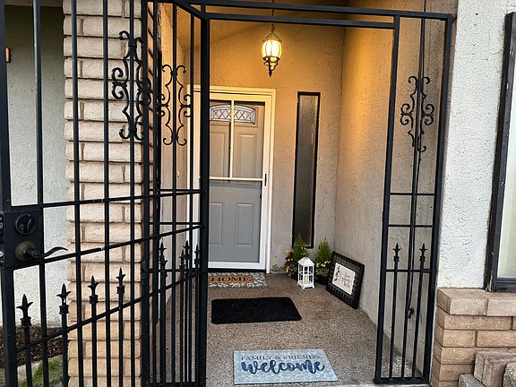 3rd image of 26652 Avenue 19 1/2