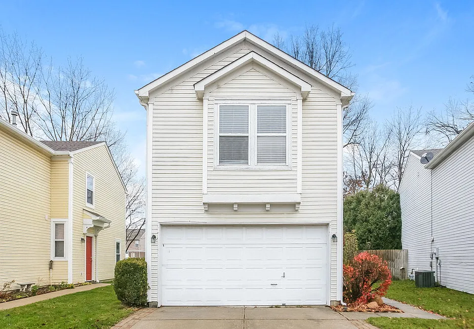 4439 Connaught East Dr