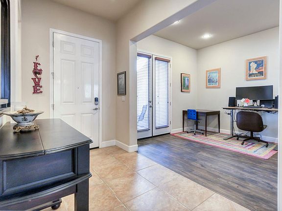 4th image of 2951 Mojave Dr