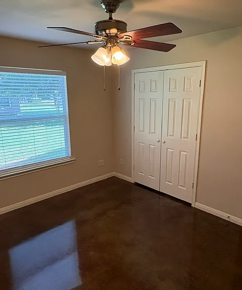 281 Springs Hill Cir — Photo 15