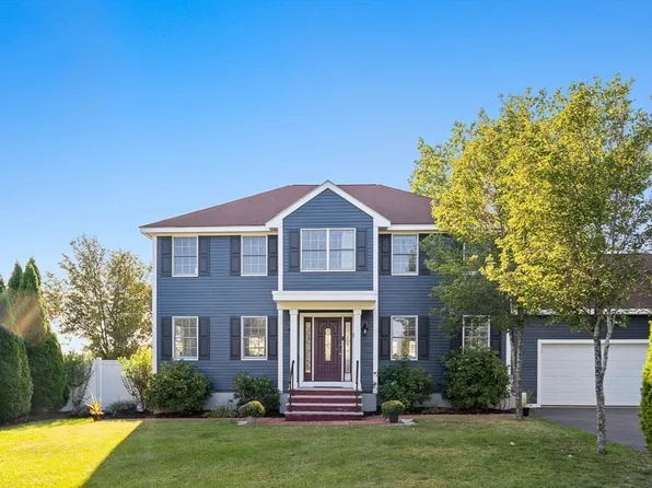 14 Kayla Dr, Saugus, MA 01906