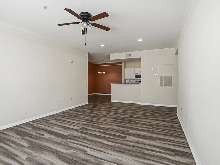 17101 Carrington Park Dr #419 — Photo 10