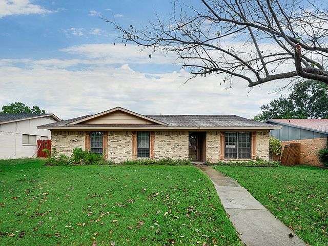 1st image of 1410 Creekwood Ln #1