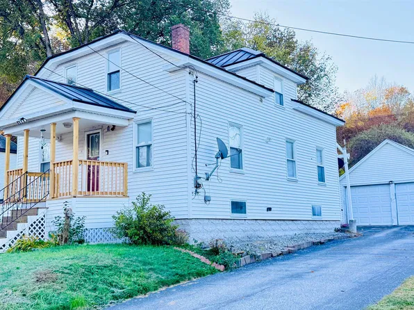 16 Hartford St, Claremont, NH 03743