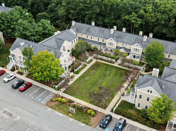 317 Tilden Commons Ln Unit 317, Braintree, MA 02184
