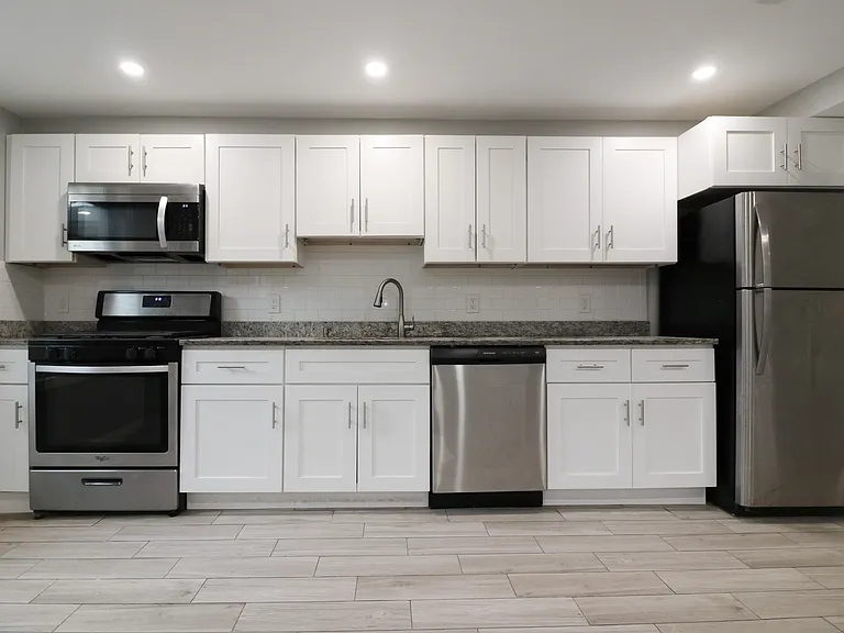 1620 Palisade Ave #G — Photo 1