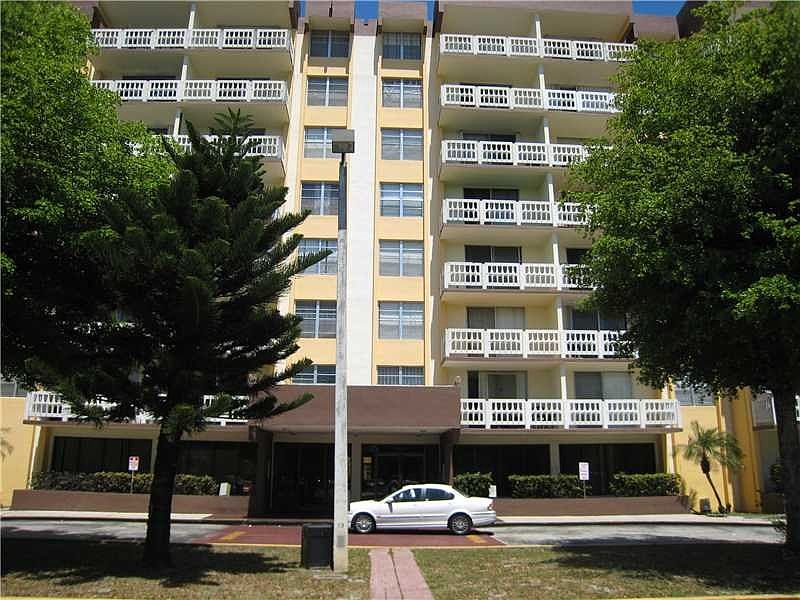 1st image of 15600 NW 7th Ave APT 308