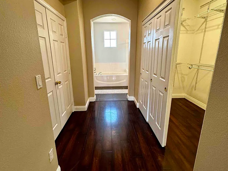 1809 Snow Spring Ln — Photo 28
