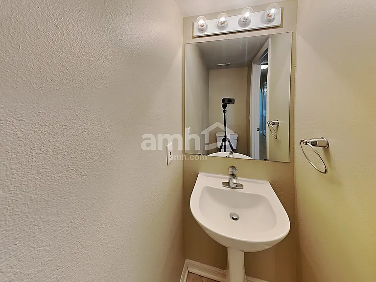 30500 Birdhouse Dr — Photo 7