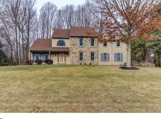 817 Shadow Farm Rd, West Chester, PA 19380