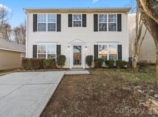 3325 Braden Dr, Charlotte, NC 28216
