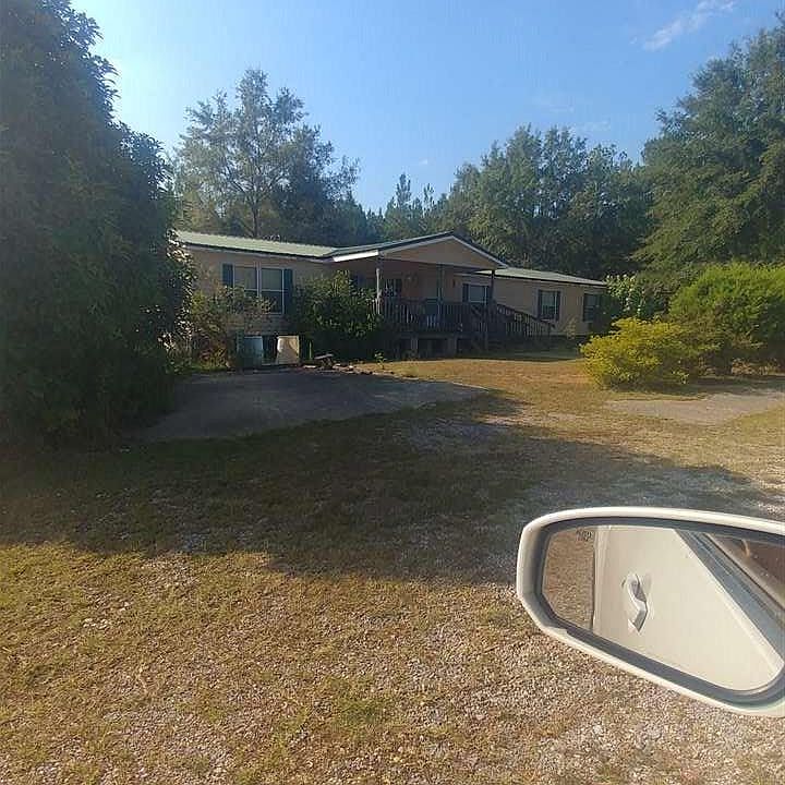 2nd image of 135 Long John Rd