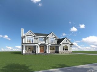 27 Beechwood Rd, Roslyn, NY 11576