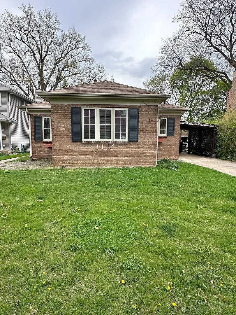 3 bed, 1399 sqft, $2,500 — Photo 1