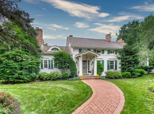 121 S Country Rd, Remsenburg, NY 11960