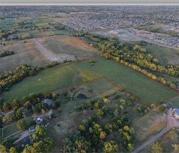 10501 NE Reinking Rd, Kansas City, MO, 64156