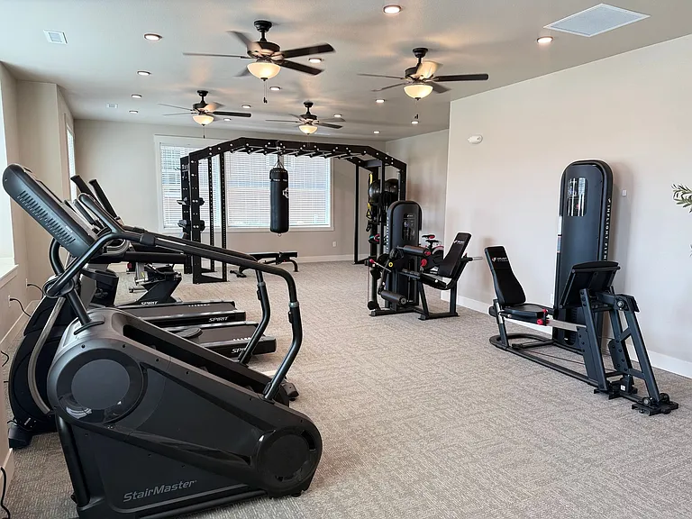 Introducing Dry Canyon Redmond's newest Luxury Apartments — Photo 18