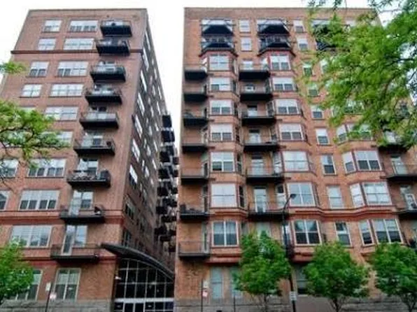 500 S Clinton St APT 702, Chicago, IL 60607