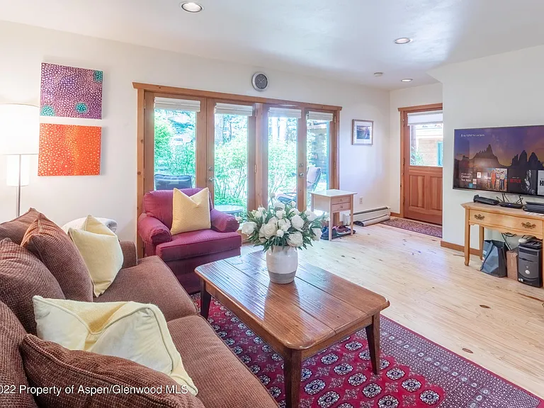 960 E Durant Ave #7 — Photo 13