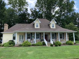 1003 Big Bend Rd, Barboursville, WV 25504