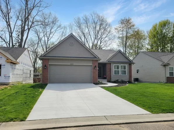 11449 Hidden Oaks Dr, Clio, MI 48420
