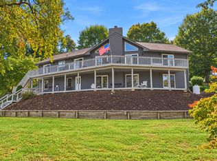 150 Maiden Ln, Hardy, VA 24101
